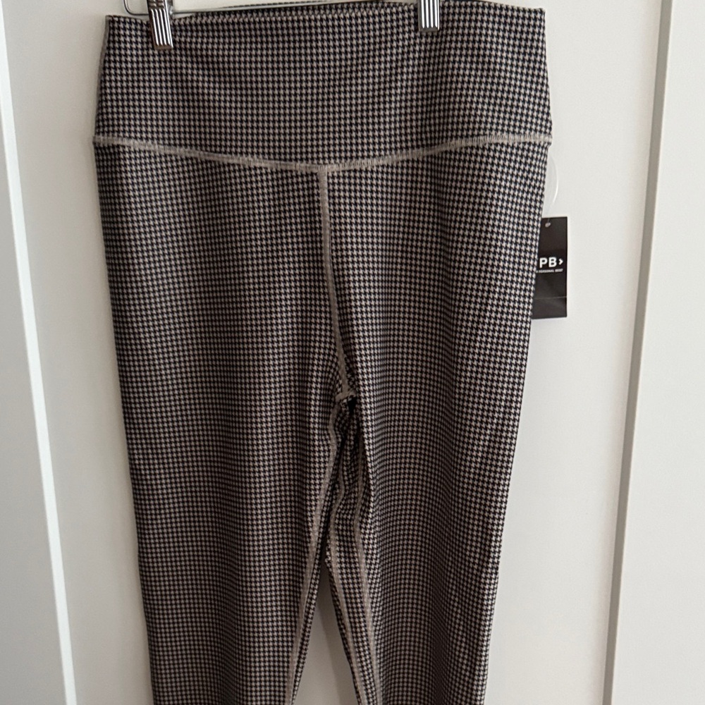 Abercrombie & Fitch Black and Tan Leggings